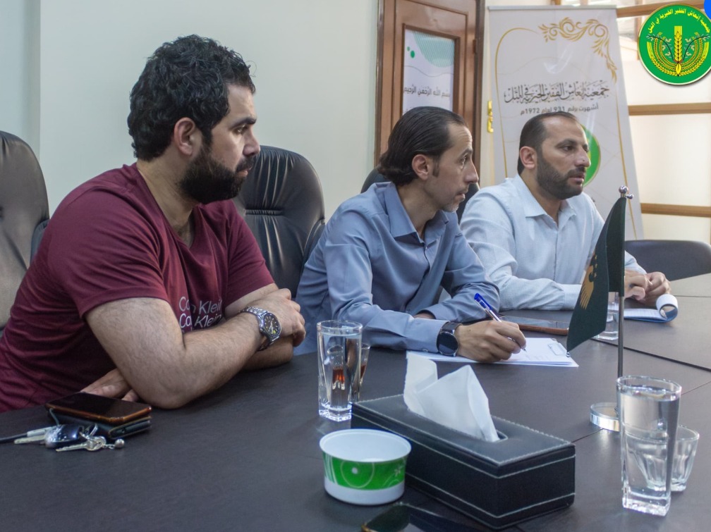 التقاء إدارة جمعية إنعاش الفقير الخيرية بأعضاء اللجنة الطبية في التل.